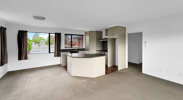 TINWALD, THREE BEDROOMS, LOW MAINTENANCE - Photo 1