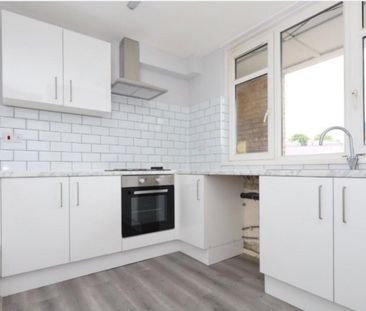 3 Bed Flat, Flanders Way, E9 - Photo 4
