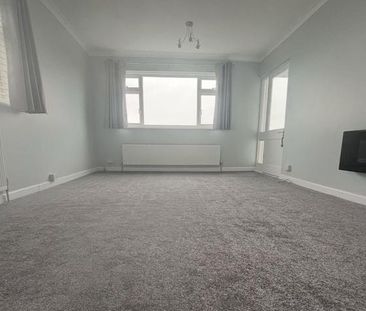 2 bedroom ground floor flat to rent - Photo 1