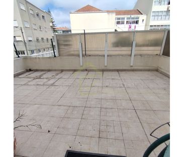 Apartamento T2 em Lisboa - Foto 1