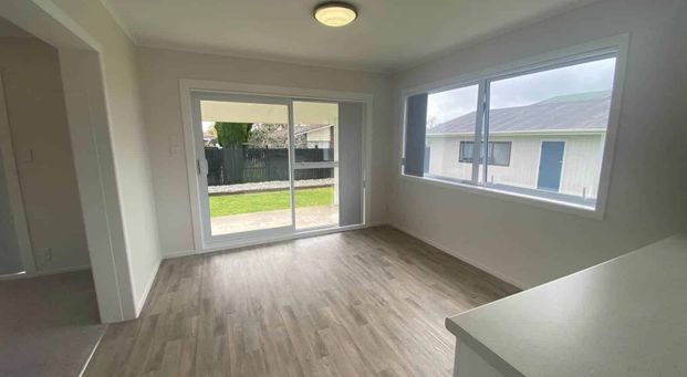 Spacious Family Sanctuary - Photo 1