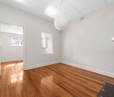 18 Hampton Street, Balmain, NSW 2041 - Photo 6