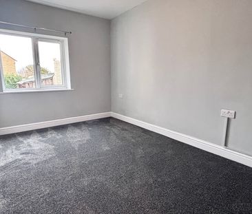 1 Bed Flat, Langford Road, BS13 - Photo 2