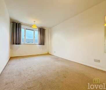 2 bedroom semi-detached house to rent - Photo 2