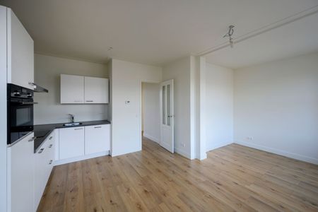 Appartement te huur: Van Spilbergenstraat 134-3 1057 RN Amsterdam - Photo 2
