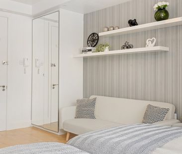 Studio Flat, Park Drive, NW11 - Photo 3