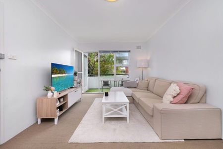 SUNNY 2 BEDROOM UNIT - Photo 2