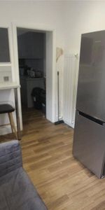 6 bedroom property to rent - Photo 3