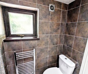 2 bedroom terraced house to rent - Photo 4