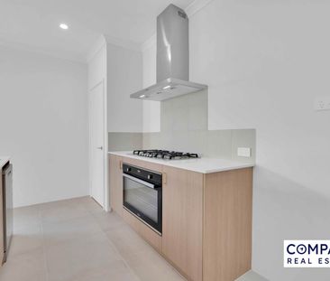 Gorgeous Family Home at 13 Matilda Rise, Wannanup - Photo 6