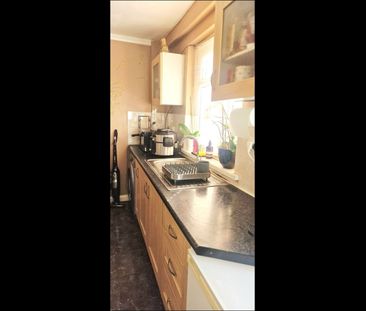 4 Bed Semi-Detached House, Lester Avenue, E15 - Photo 6
