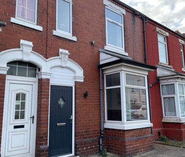 Ensuite Room - Room 3, Upper Kenyon Street, Thorne DN8 - Photo 6