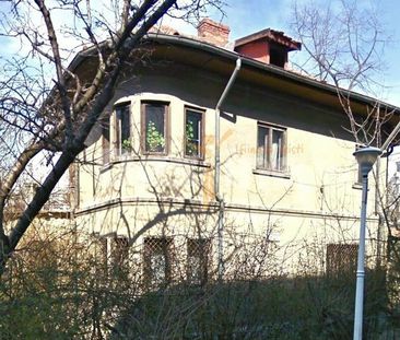 Vilă interbelică | 80 mp utili, curte 250 mp, la 5 min ... - Photo 2
