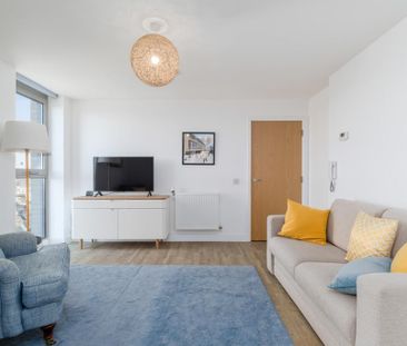 1 bedroom flat to rent - Photo 1