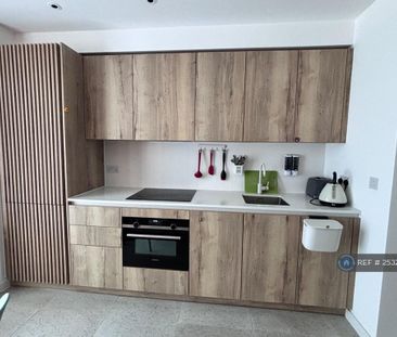 1 bedroom flat to rent - Photo 6