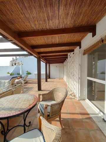 Luxury penthouse for rent in Marbella, Spain - Photo 4