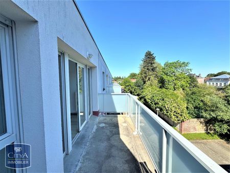 Location Appartement 3 pièces 60m² LOOS 59120 - Photo 5