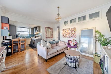 1 bedroom flat to rent - Photo 4