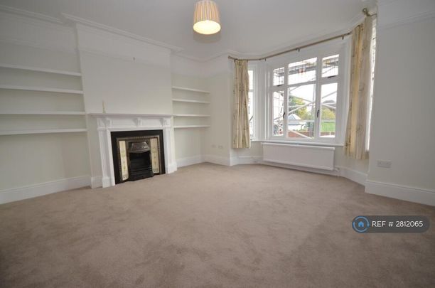 4 bedroom detached house to rent - Photo 1