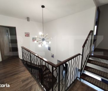 Casa cu 7 camere, 250 mp, curte, zona Dorolt - Fotografie 1