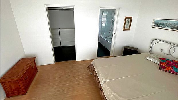 3½ Zimmer-Attikawohnung in Pfäffikon (ZH), möbliert - Foto 1