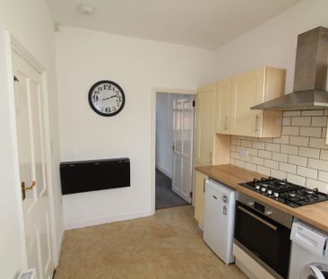 Broxholme Road, Sheffield, S8 - Photo 3