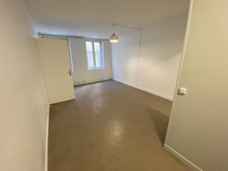 4144 - Location Appartement - 1 pièces - 24 m² - Arras (62) - - Photo 4