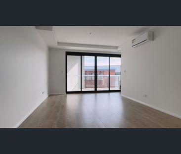 208/116 Northcote Road, Greenacre, NSW 2190 - Photo 2
