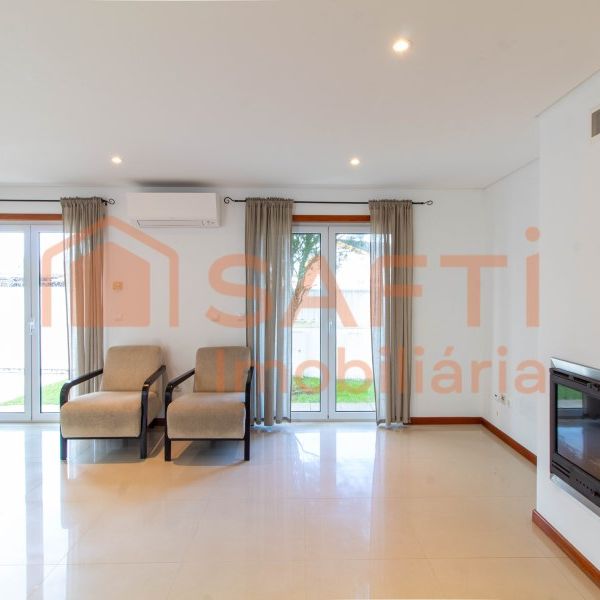 Moradia T4 em Lisboa - Photo 1