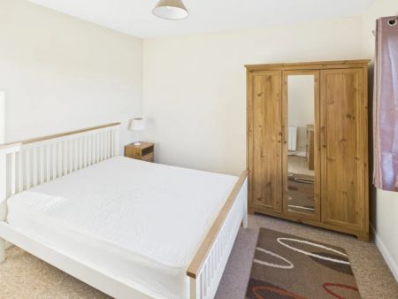 Flat 11, Kingsley Court 203-205 - Photo 4