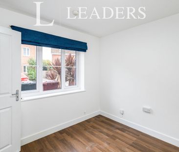 2 bedroom house to rent Bostock Road, Chichester, PO19 - Photo 4