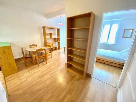 Location Appartement 2 pièces Meublé 45m² VILLEURBANNE 69100 - Photo 2