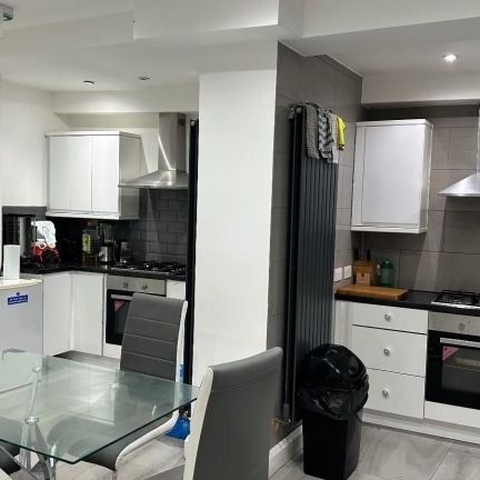 Room in a Shared House, Oaklands Park Avenue, IG1 - Photo 4