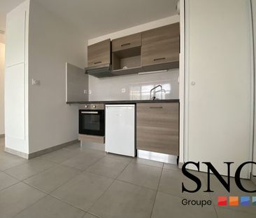 T2 AVEC BALCON ET PARKING - Photo 1