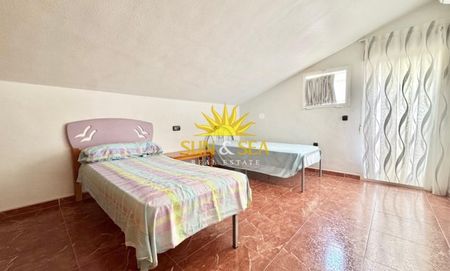 3-BEDROOM DUPLEX APARTMENT ON THE FIRST FLOOR – LOS ALCÁZARES - Photo 5