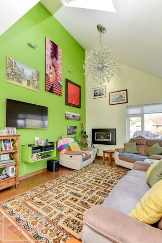 2 bedroom detached house to rent - Photo 2