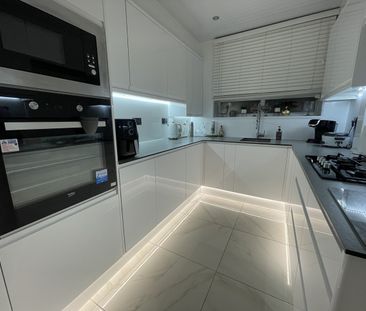 1 Bed Flat, Robert Sutton House, E1 - Photo 3