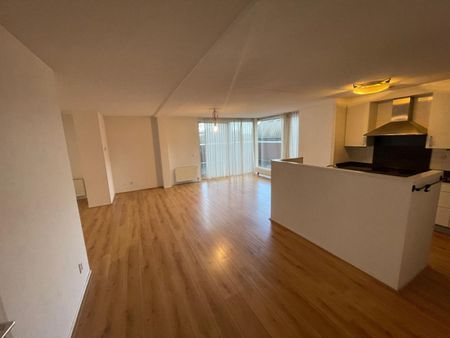 Appartement te huur: St. Jacobstraat 48 2512 AN Den Haag - Photo 3