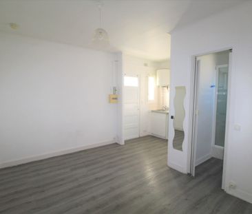 CLAMART – STUDIO 18,35M² - Photo 2