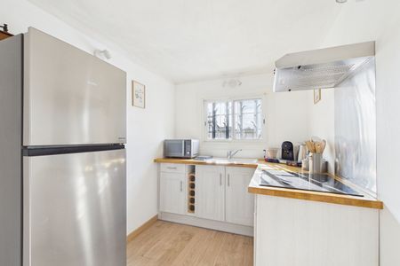 A LOUER : 4 pièces au centre de Maussane Les Alpilles - Photo 4