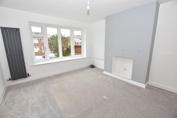 4 bedroom House To Let - Photo 1