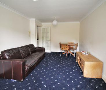 Middleton Court, Jesmond - Photo 2