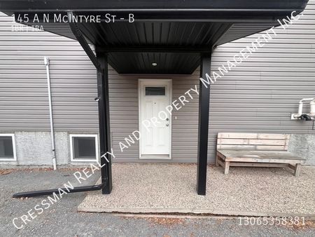 1 Bed, 1 bath Basement suite located in Churchill downs - Photo 2