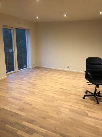 Långjökelgatan, Kista - Foto 2