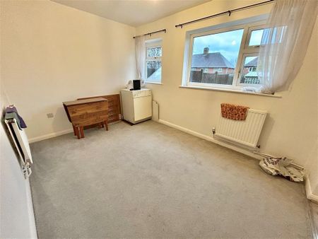 Whitwell Close - Photo 3