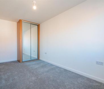 3 bedroom detached house to rent - Photo 4