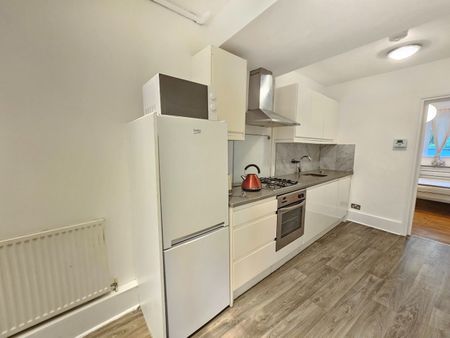 2 Bed Flat, Caversham Road, NW5 - Photo 4