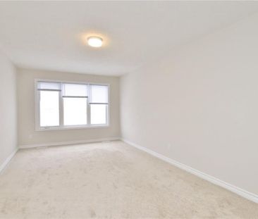 For Lease - 213 Hibernian Walk, Kanata, Ontario - Photo 6