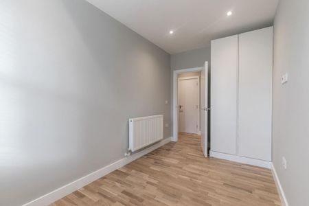 2 bedroom ground floor flat to rent - Photo 4