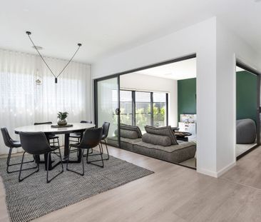 17 Trask Street, Coombs ACT 2611 - House For Rent | Domain - Photo 1